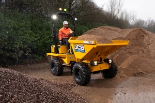 The JCB 3TE electric dumper