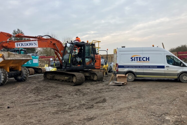 Foxdown is being supported by Trimble dealer Sitech with its use of the machine control technology