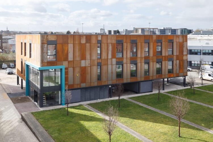 Premier recently supplied 1,150 sqm of space for Leeds City College&rsquo;s new design and technology facility