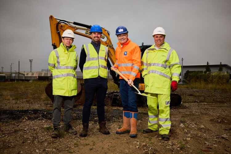 Caddick operations manager Ben Edwards (left) and project manager Sean Taylor (right) with JLL&rsquo;s Jonathan Wiedemann and Mark Wright of Trebor Developments 