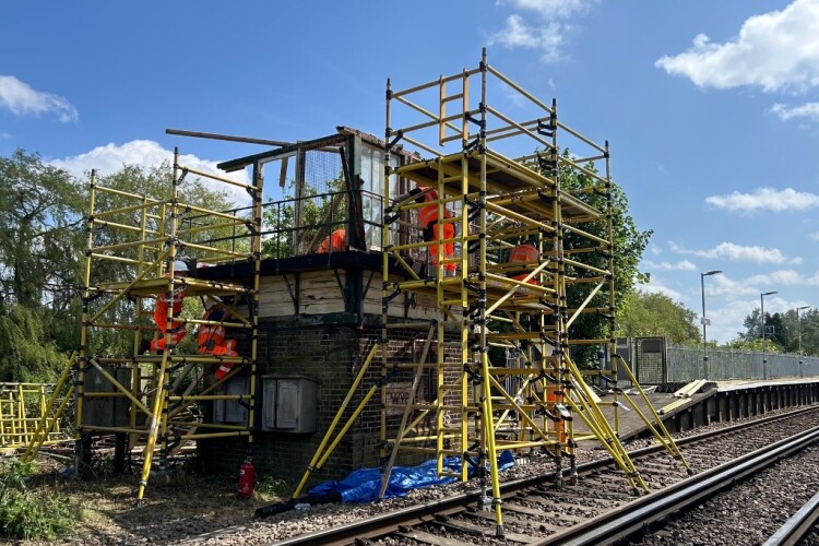 The Wye signal box was dismantled for relocation to Prospidnick 