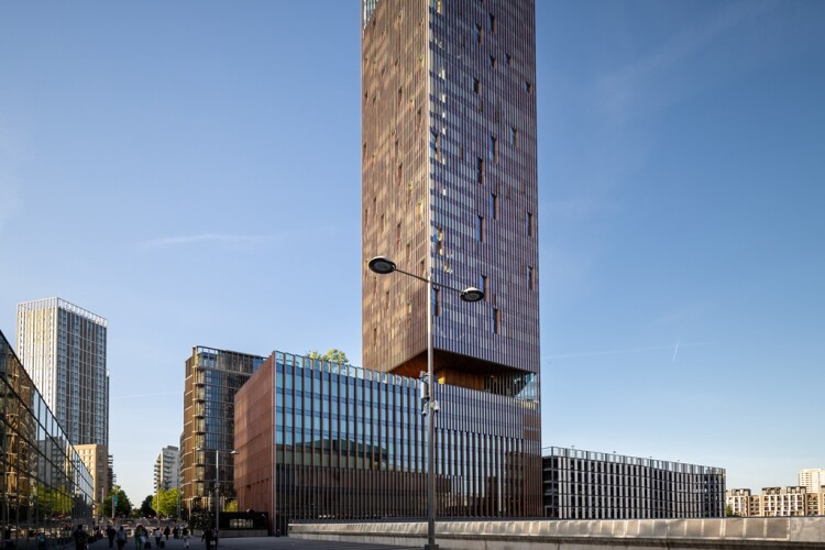 London&rsquo;s Manhattan Loft Gardens, with fa&ccedil;ade by Kyotec [Photo: Ivan Dupont]