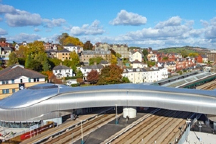CDW installed more than 1,000 Kalzip aluminium standing seam sheets on Newport station in South Wales
