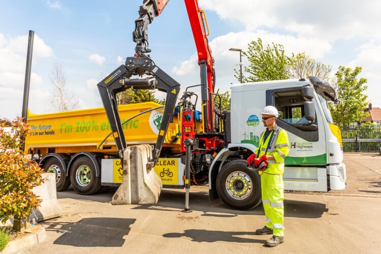 Ringway has taken delivery of a five-star DVS-compliant 26-tonne Volvo FE Electric 6x2 rigid, with low-entry cab